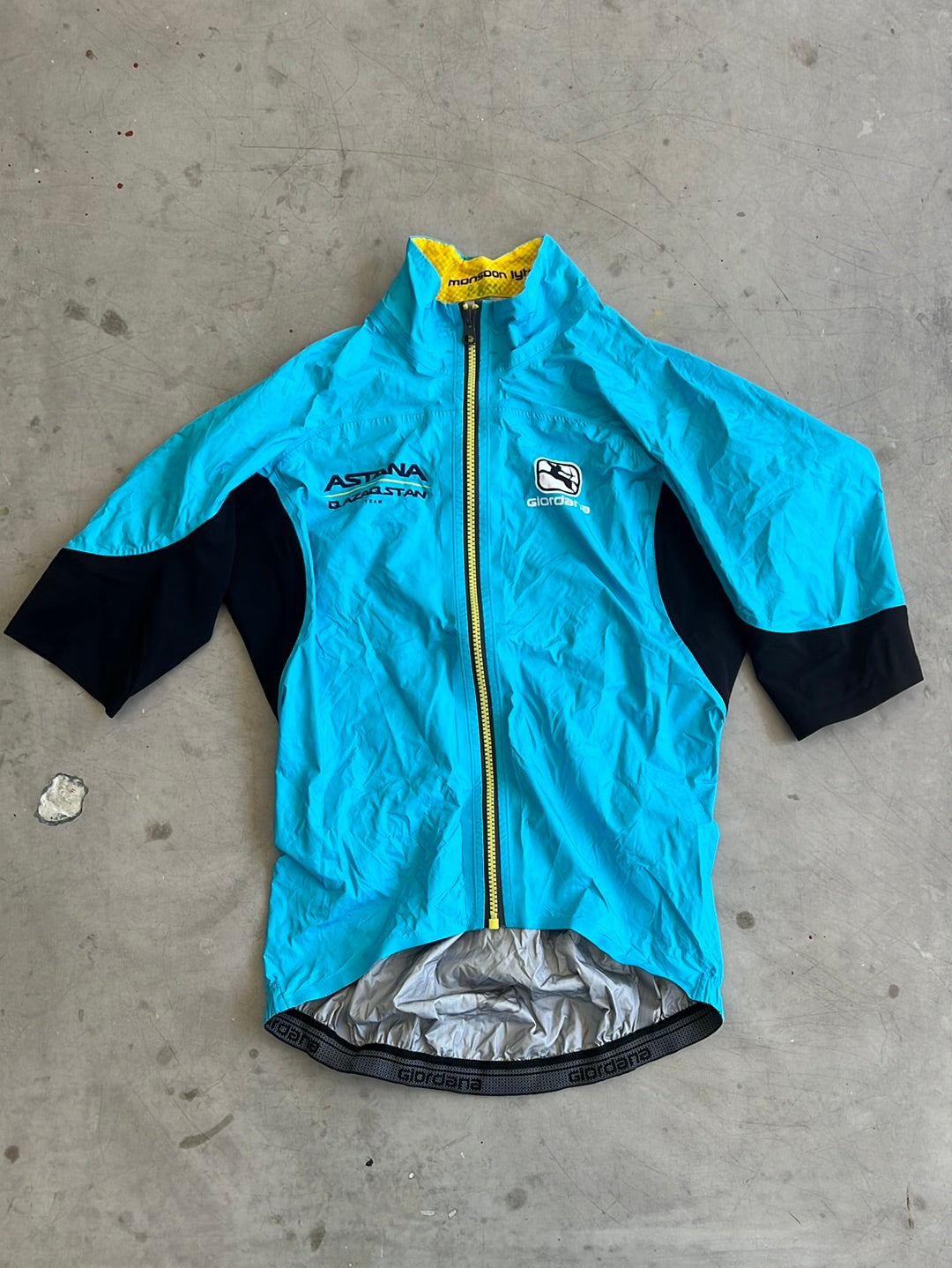 Rain Jacket Short Sleeve MONSOON LYTE | Giordana | Astana | ProTeam Cycling Kit