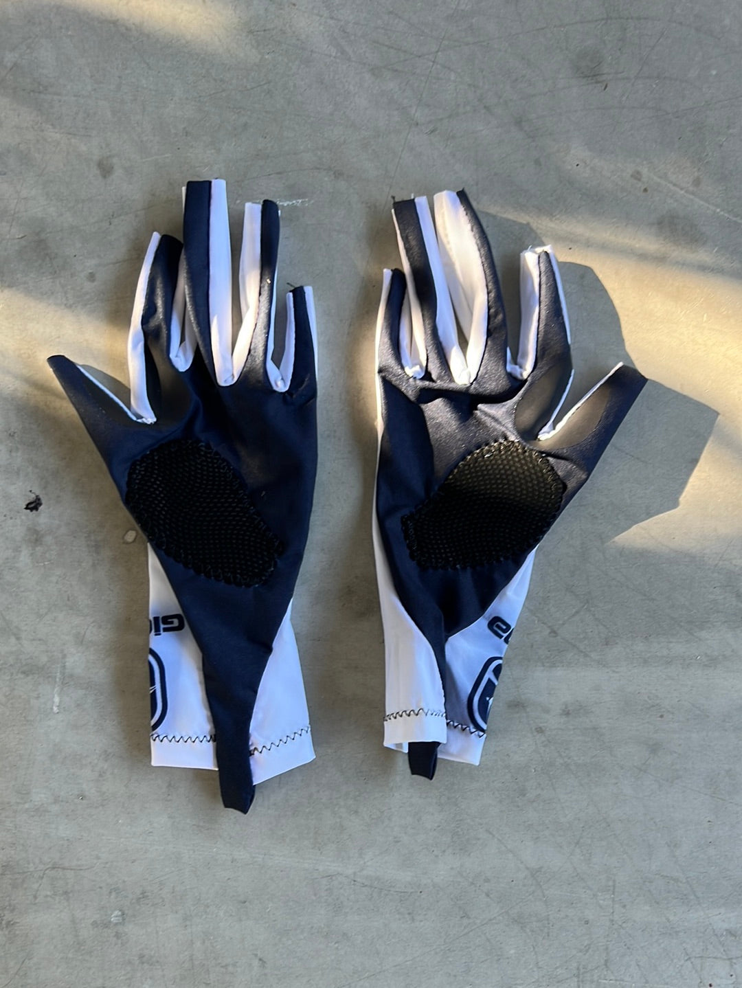 'Chrono Pro' TT Gloves / Aero Mitts - Tour De France Limited Edition | Giordana | Astana Qazaqstan | Pro-Issued Cycling Kit