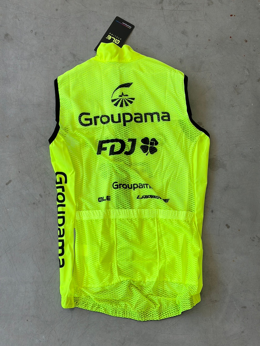 Wind Vest / Gilet | Ale | Yellow |Groupama Française des Jeux | Pro Cycling Kit