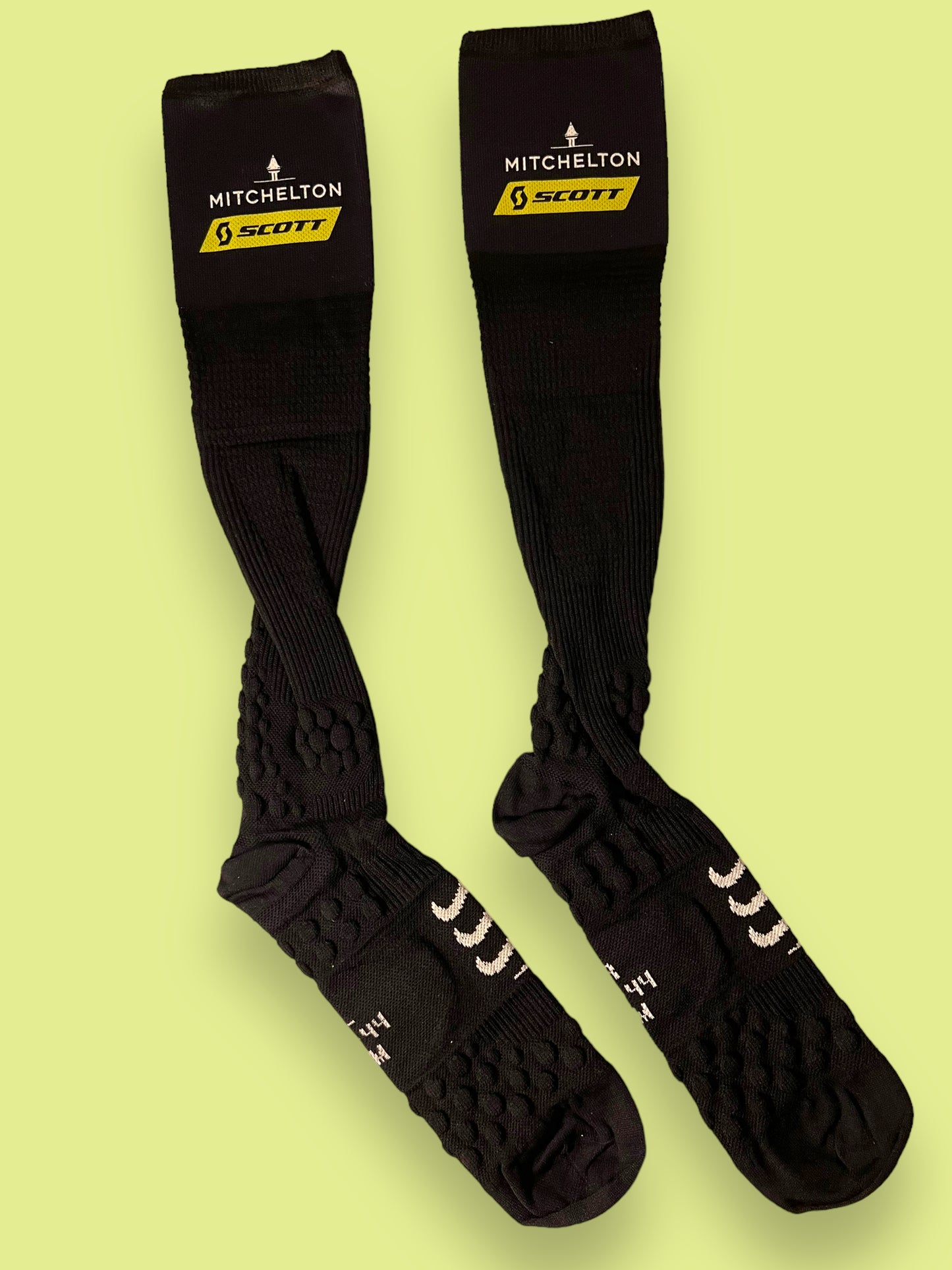 Casual Compression Socks | Compress Sport | Mitchelton Scott Pro Team | Pro Cycling Kit