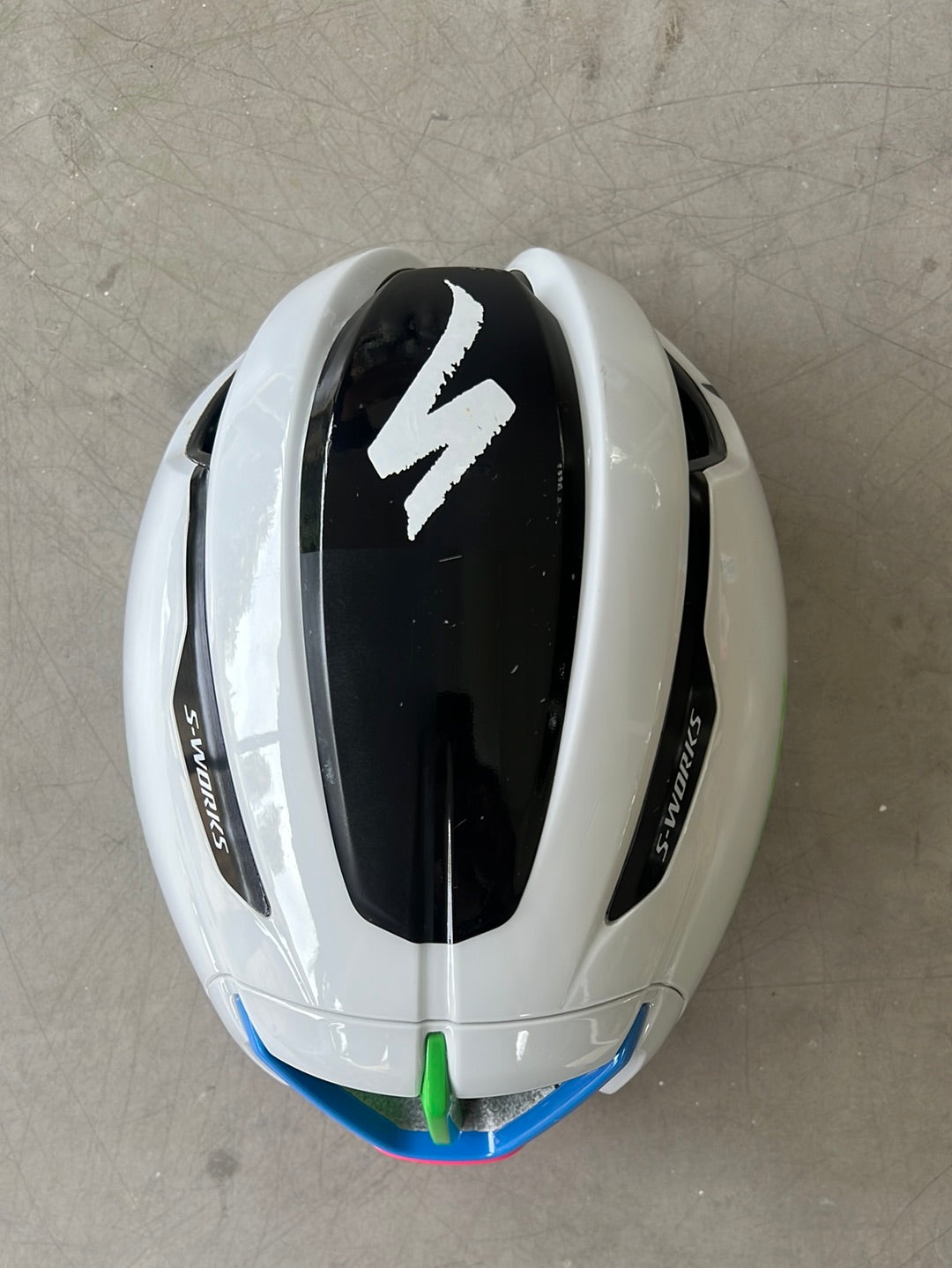 Cycling Aero Helmet S-Works Evade 3 MIPS | Specialized | Trinity Racing | Pro Cycling Kit