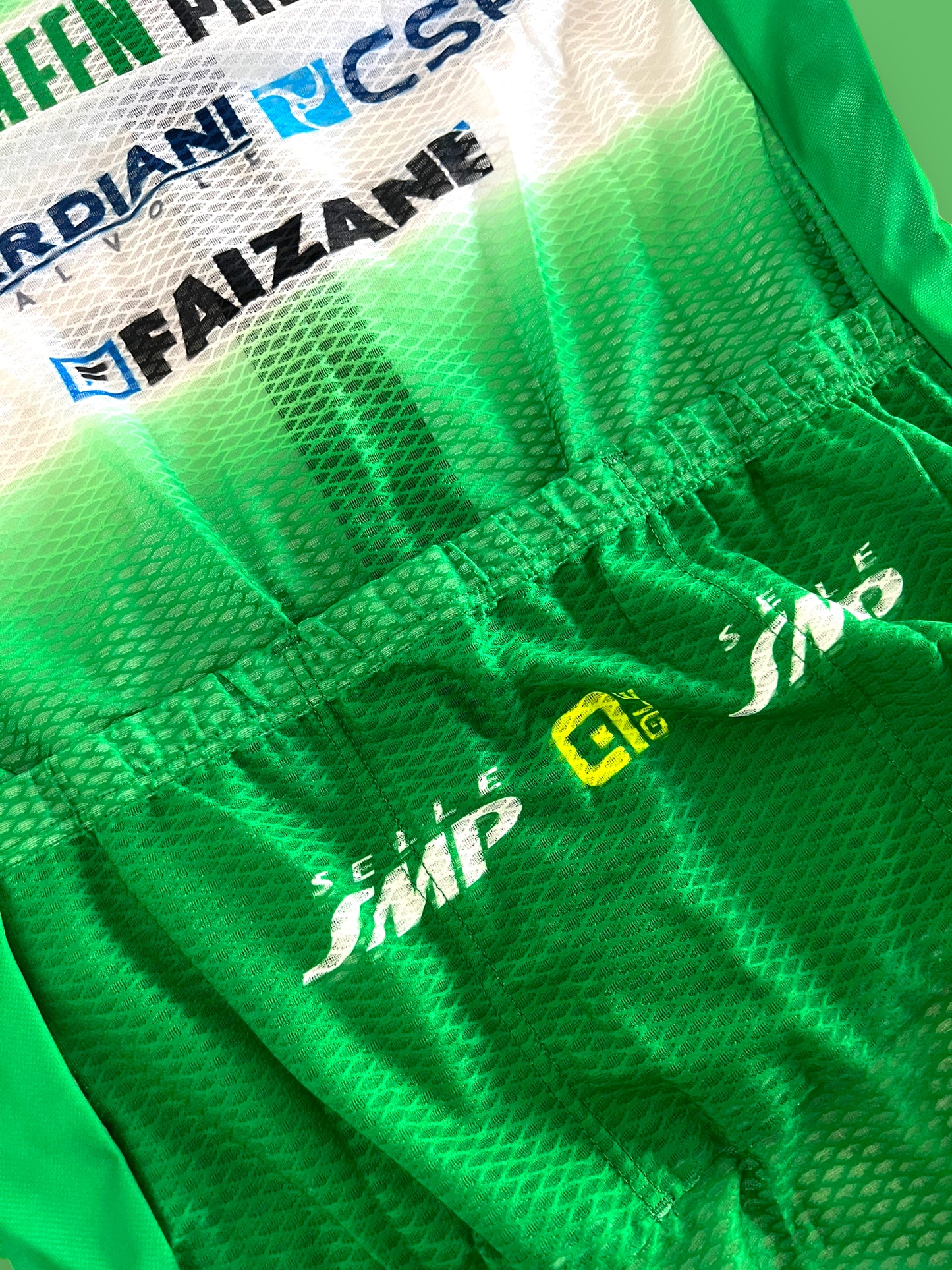 Wind Vest / Gilet | Ale | Bardiani Green Project Pro Team | Pro Cycling Kit