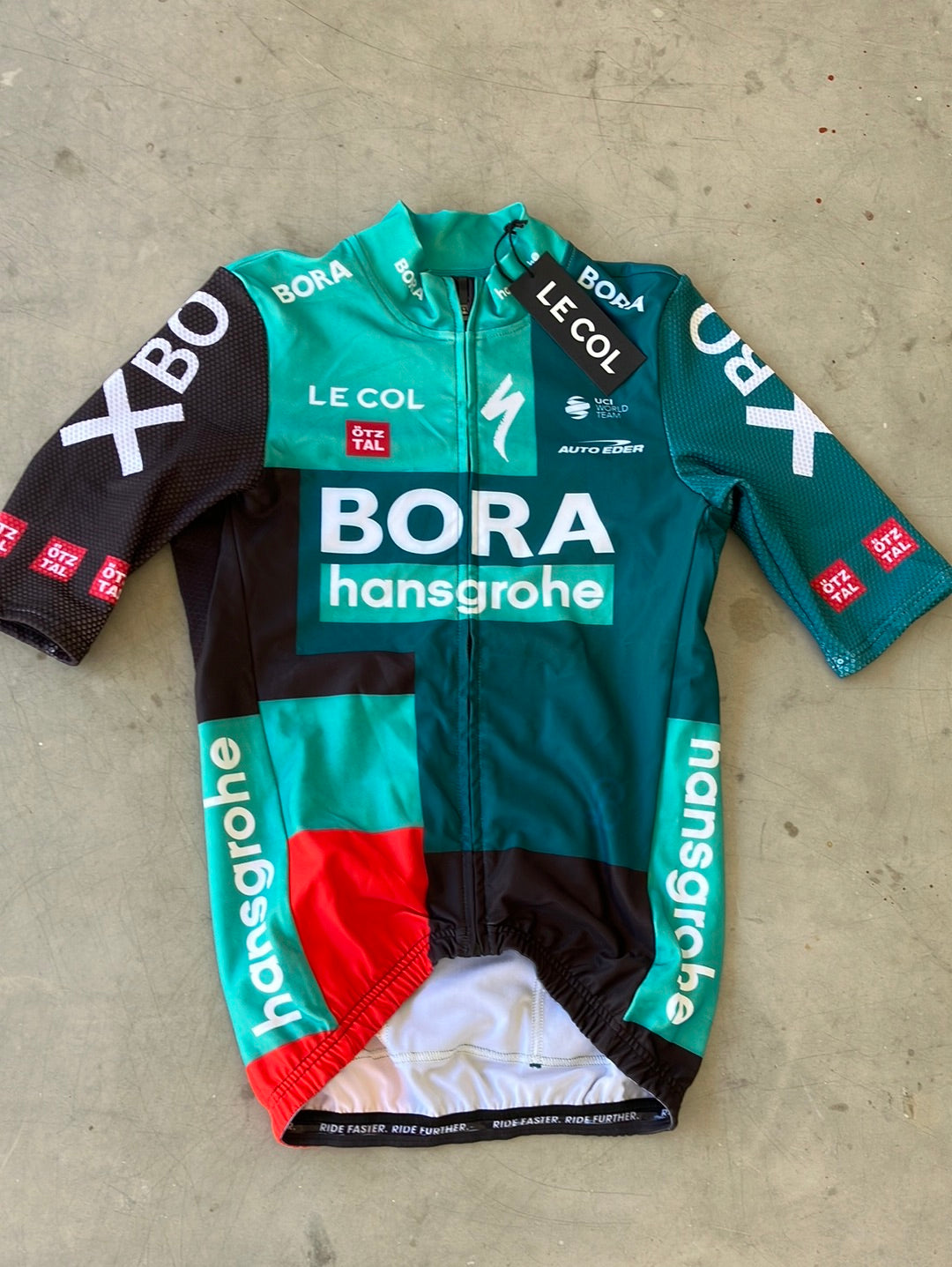 Classics Jersey Short Sleeve Mid-weight | Le Col | Bora Hansgrohe | Pro-Issued Cycling Kit