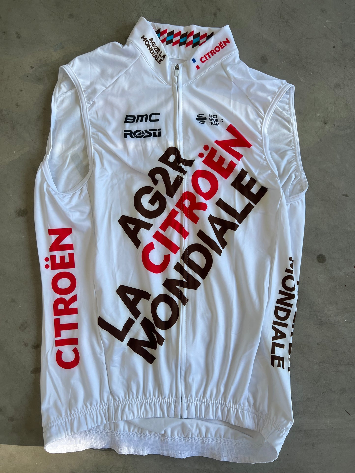 AG2R Citroen | Rosti Thermal Vest / Gilet | White | L | Rider-Issued Pro Team Kit