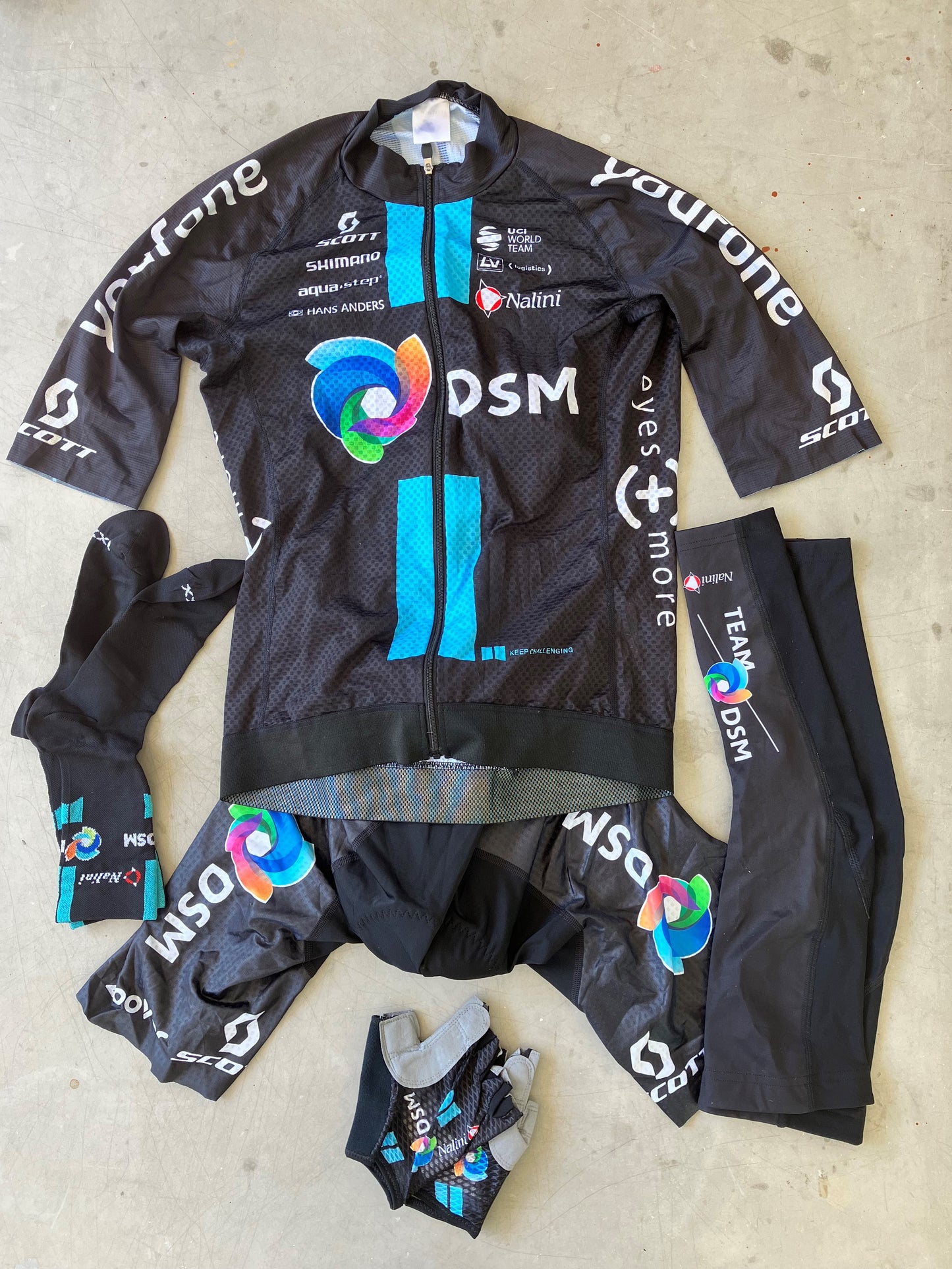 DSM | Nalini Bundle - Jersey, Bibs, Arm Warmers, Socks & Gloves | M | Rider-Issued Pro Team Kit