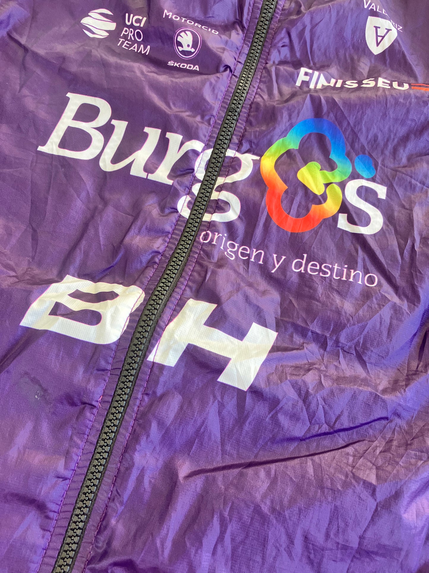 Burgos | Finisseur Light Wind Vest / Gilet | Purple | S | Rider-Issued Pro Team Kit