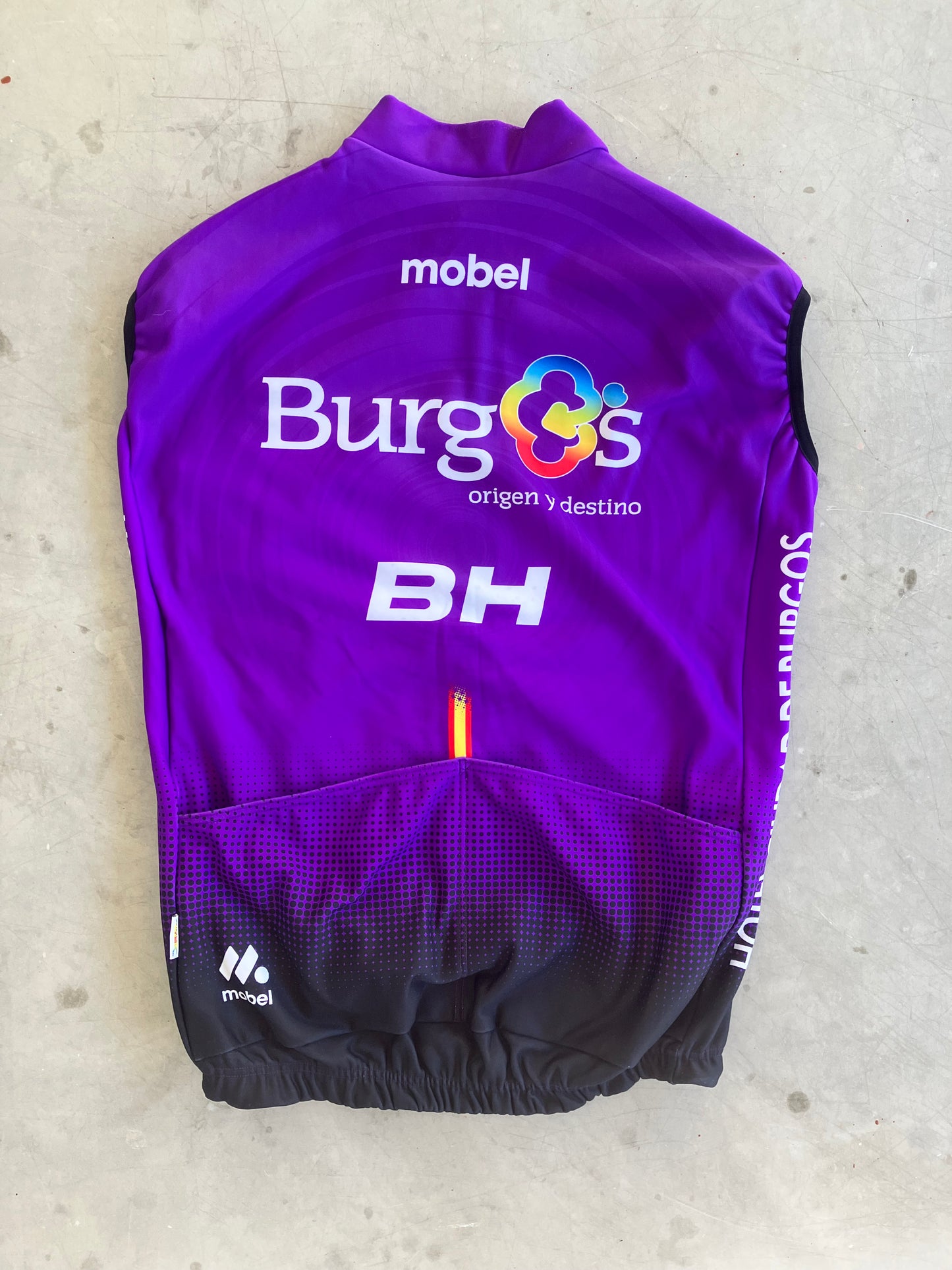 Burgos | Finisseur Thermal Vest / Gilet | Purple | XS/S | Rider-Issued Pro Team Kit