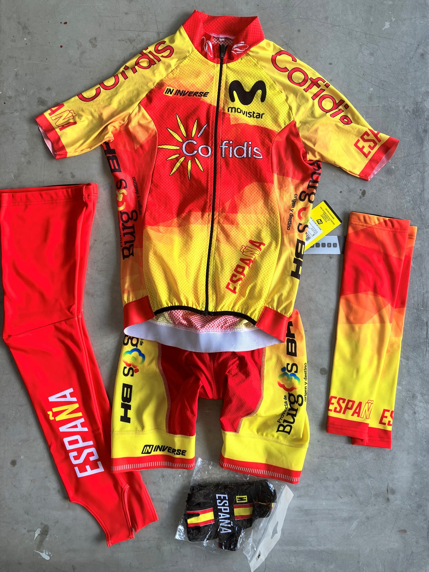 Spain National Team | Inverse Bundle - Jersey, Bibs, Gloves, Am & Leg Warmers | S | Rider-Issued Pro Team Kit