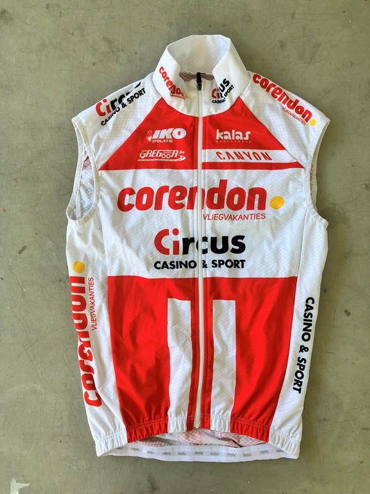 Corendon Circus | Kalas Wind Vest | White | S | Rider-Issued Pro Team Kit