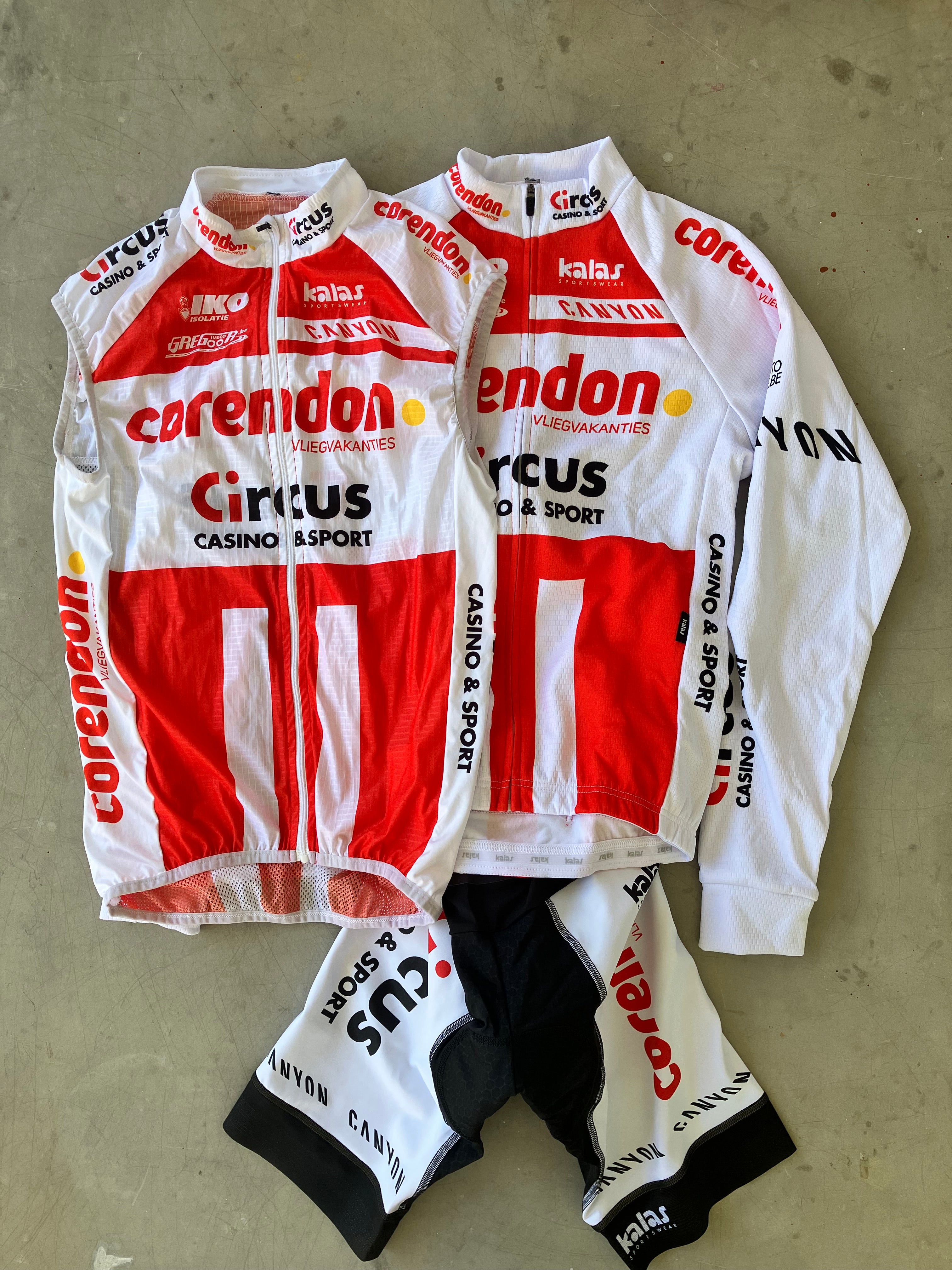 Corendon circus cycling sales jersey