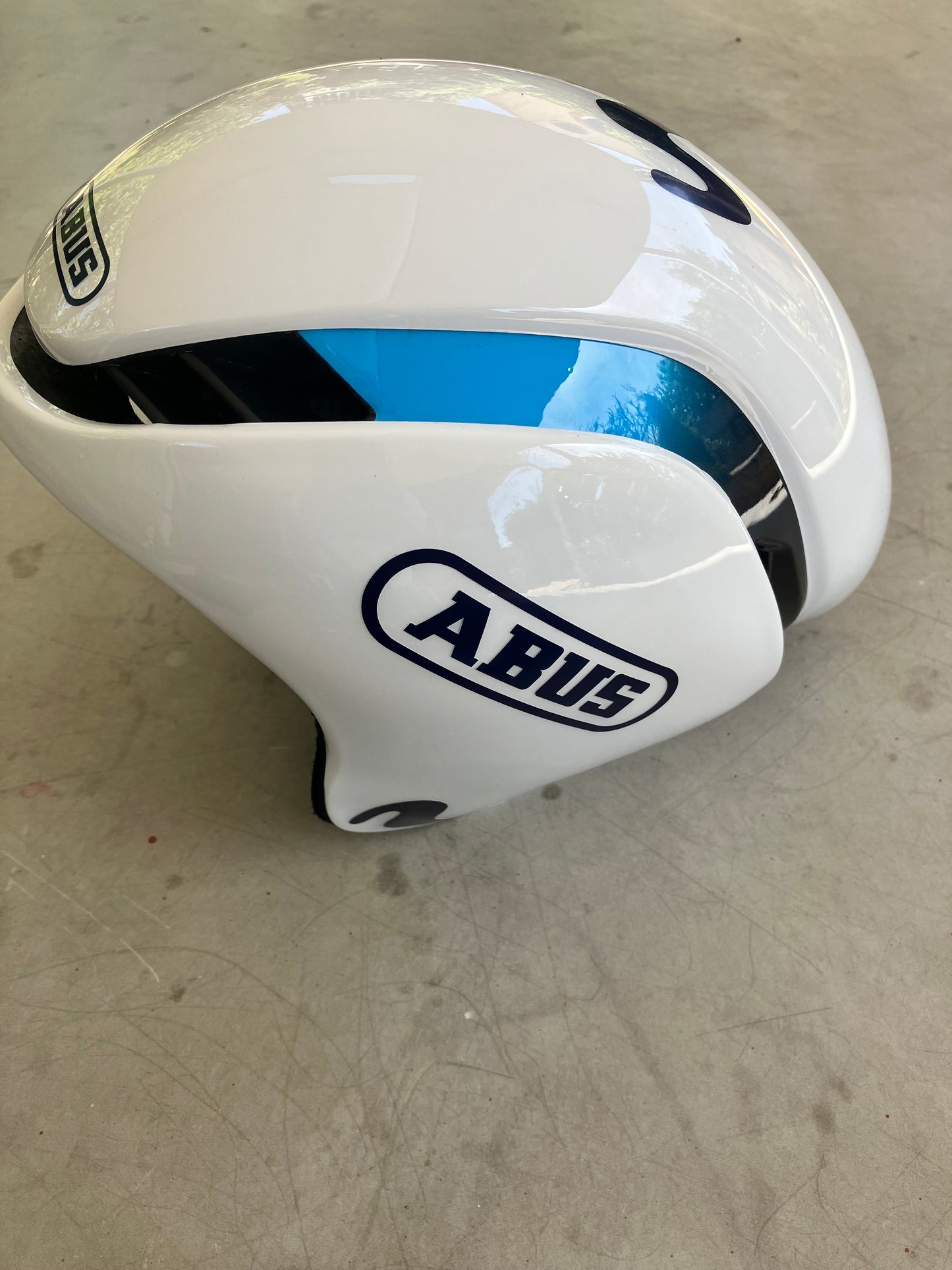 Movistar | Abus TT Aero Helmet | White | Rider-Issued Pro Team Kit