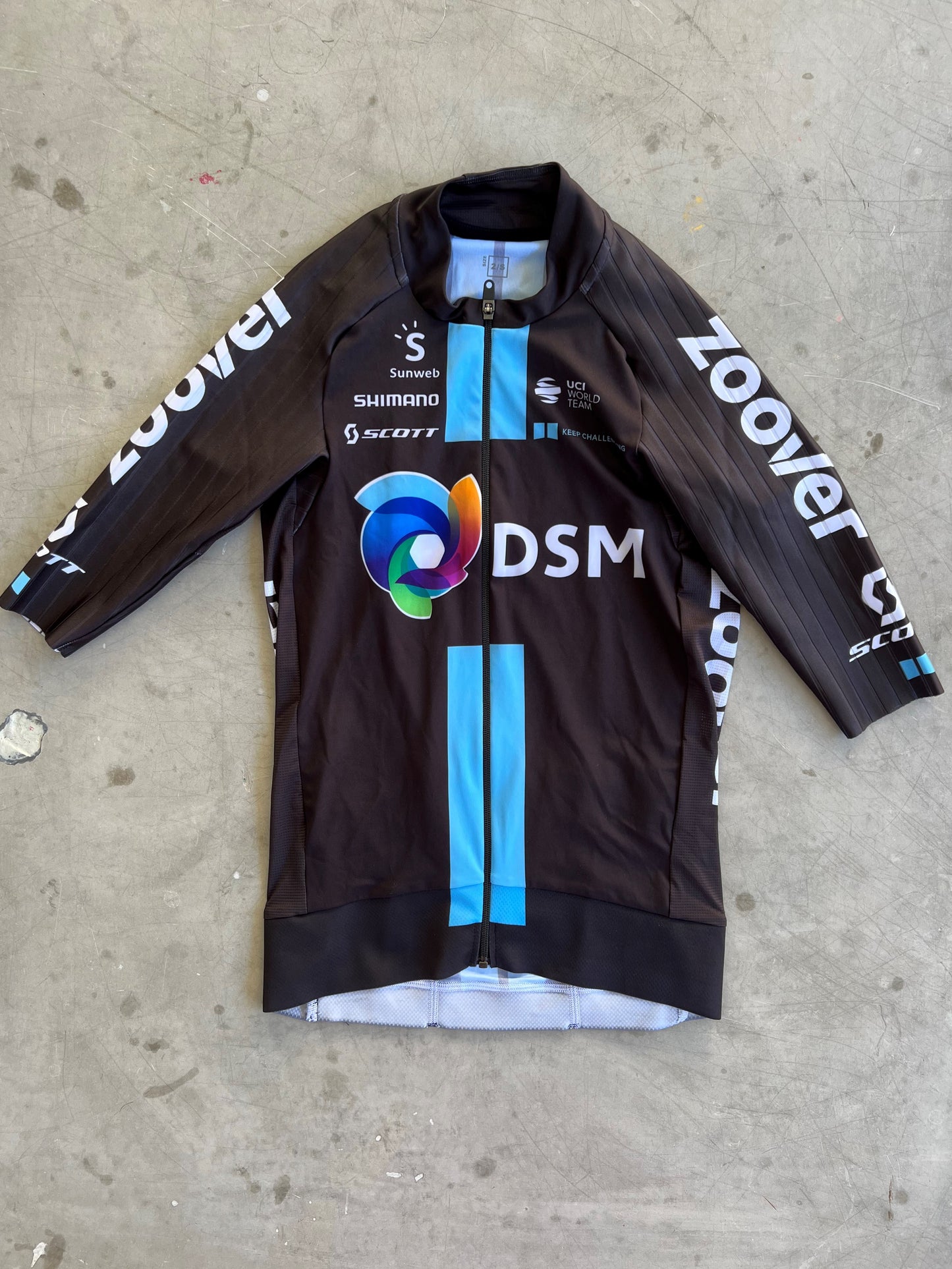 DSM | Bioracer Short Sleeve Aero Jersey |  Size S | Rider-Issued Pro Team Kit